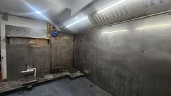 Four Chain Hotel (D14), Retail #543459431